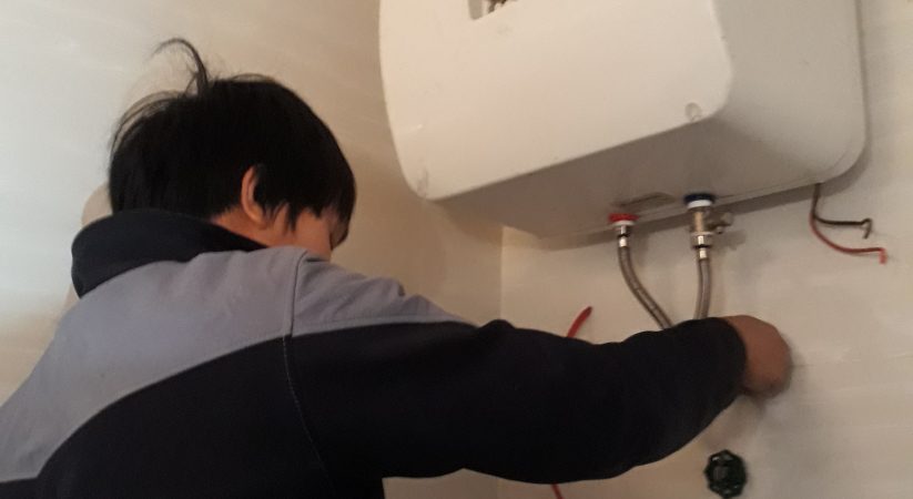 sửa máy nước nóng ở huyện ba tơ