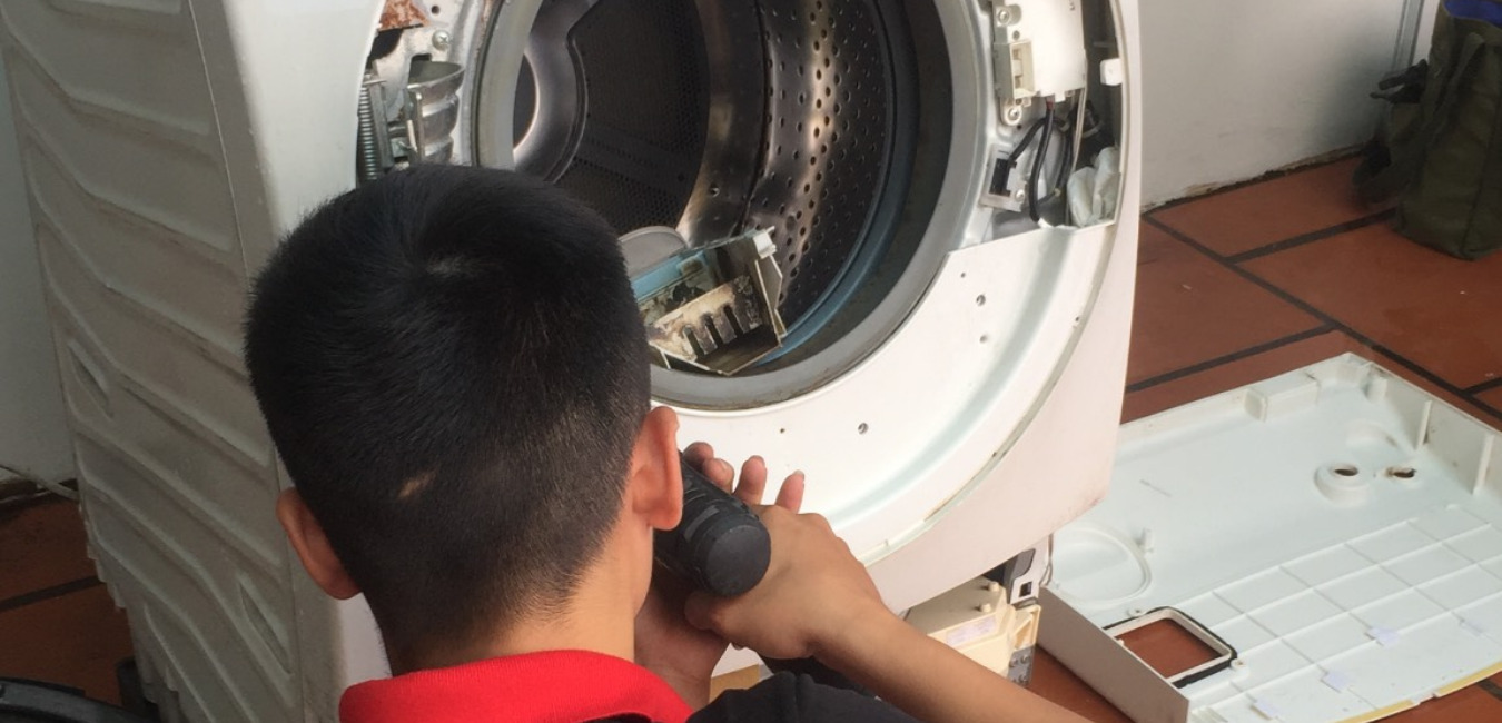 Điện lạnh Huy Phong cung cấp dịch vụ vệ sinh máy giặt uy tín